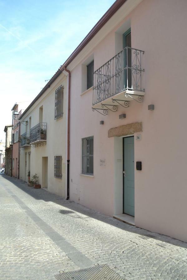 Domo'E Sorres Hotel Olbia Exterior foto